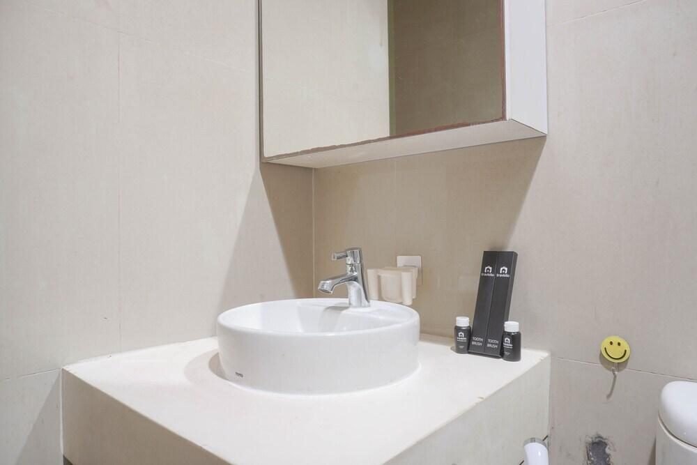Тангеранг: Nice And Stylish 1Br At Tree Park City Bsd Apartment