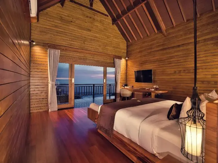 Мундук: Elevate Bali