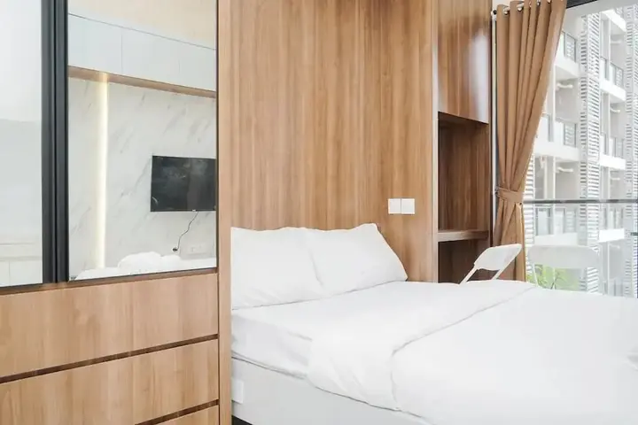 Legok: Cozy And Minimalist Studio Room At Sky House Bsd Apartment