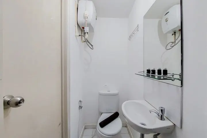 Тангеранг: Cozy And Minimalist Studio (No Kitchen) At Aeropolis Apartment