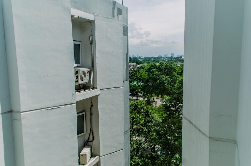 Affordable Studio Apartment (No Kitchen) At Aeropolis Residence By Travelio — фото 4