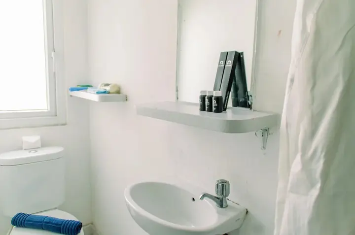 Тангеранг: Affordable Studio Apartment (No Kitchen) At Aeropolis Residence By Travelio