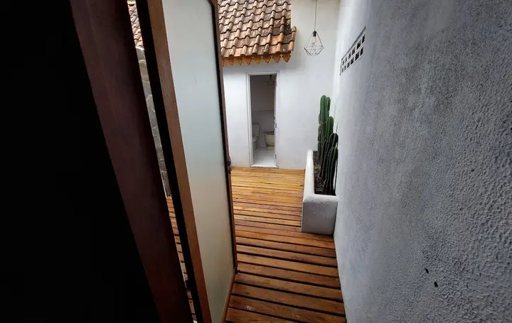 Батуретно: DikaJaya Guesthouse Syariah