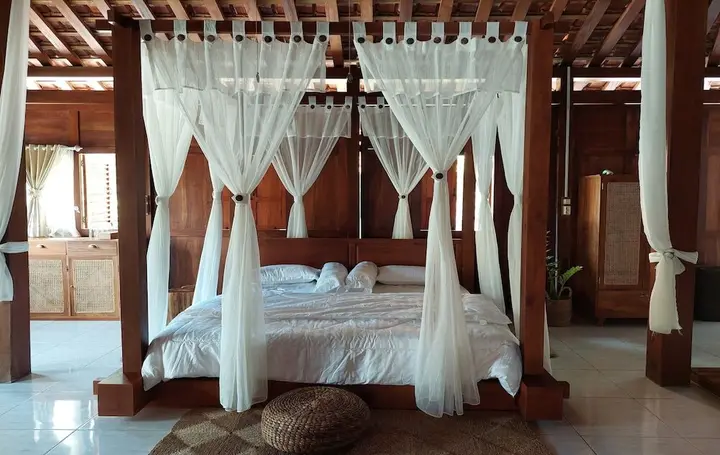 Батуретно: DikaJaya Guesthouse Syariah
