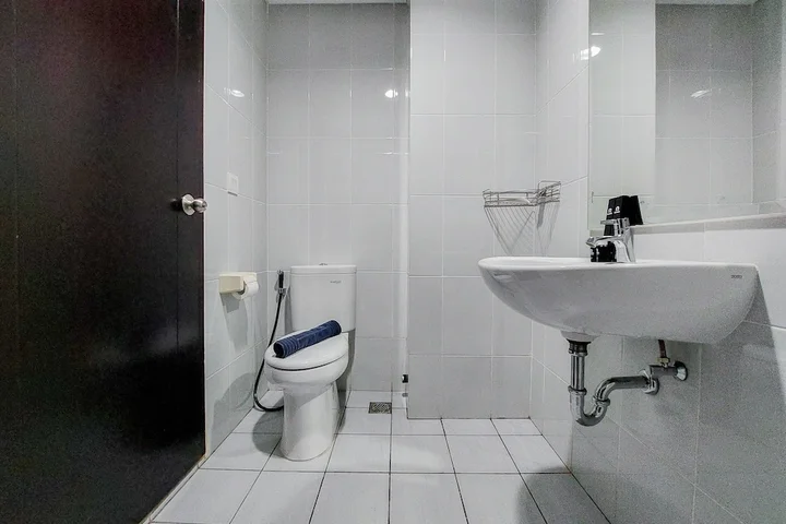 Legok: Nice And Comfort Studio At Casa De Parco Apartment