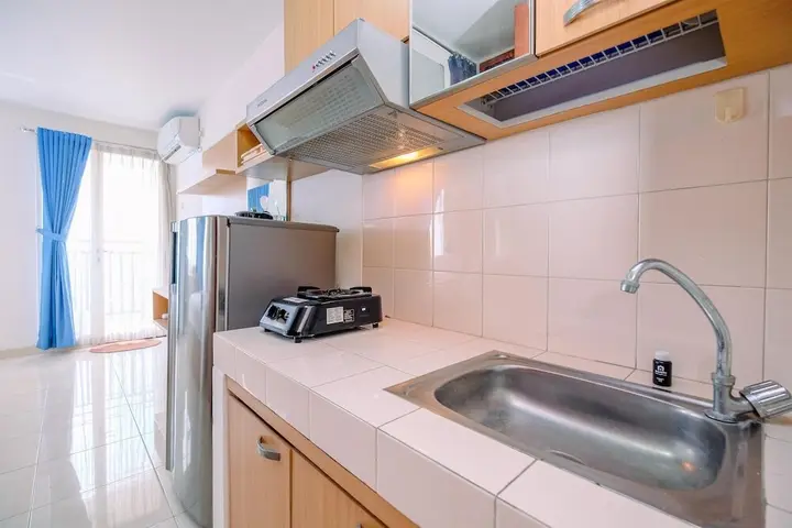 Депок: Modern Look Studio Apartment At Margonda Residence 3