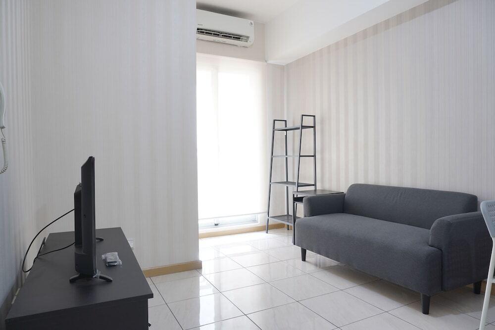 Legok: Comfort And Simply 2Br At M-Town Residence Apartment
