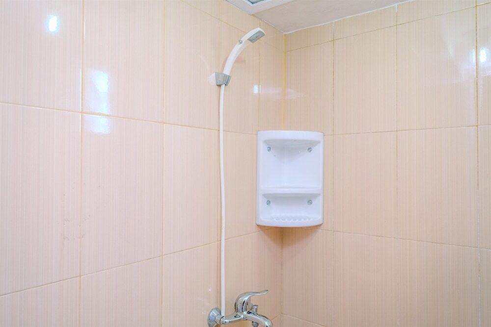 Джакарта: Strategic 2Br Apartment At Bassura City