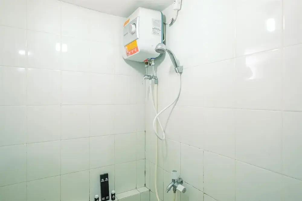 Джакарта: Comfort And Strategic 2Br At Bassura City Apartment