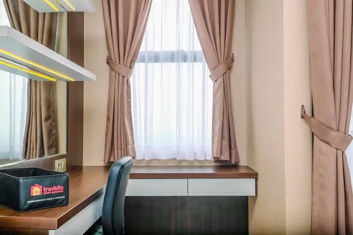 Comfortable And Modern Studio Transpark Cibubur Apartment — фото 5