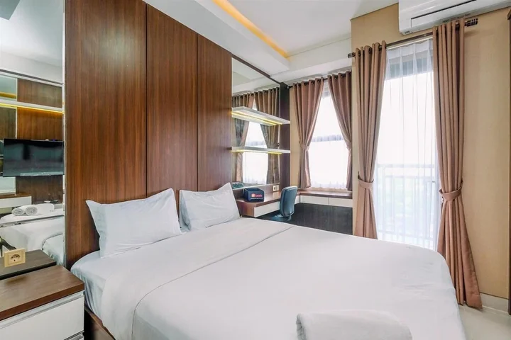 Депок: Comfortable And Modern Studio Transpark Cibubur Apartment