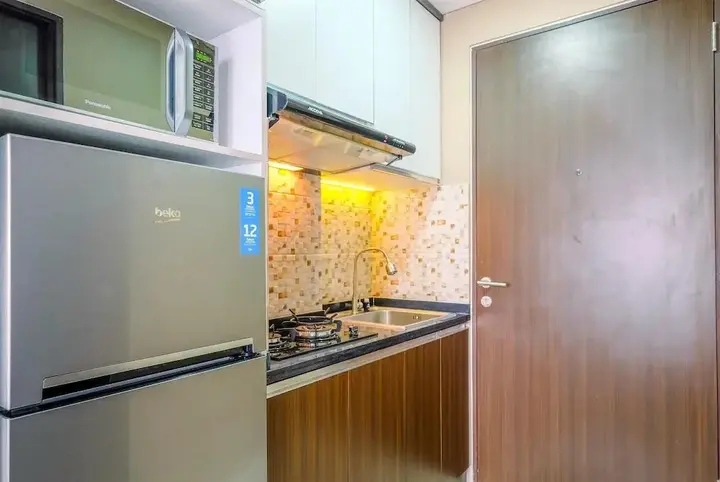 Депок: Comfortable And Modern Studio Transpark Cibubur Apartment
