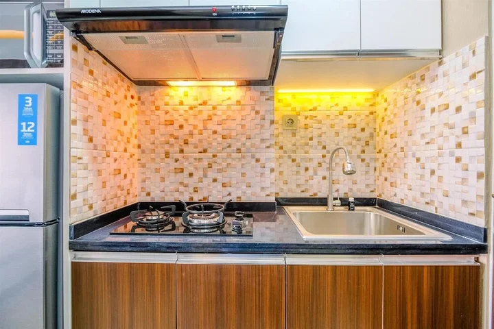 Депок: Comfortable And Modern Studio Transpark Cibubur Apartment