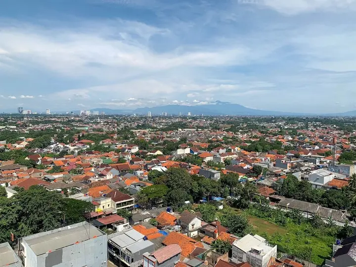 Депок: Comfort And Nice 2Br At Cinere Resort Apartment