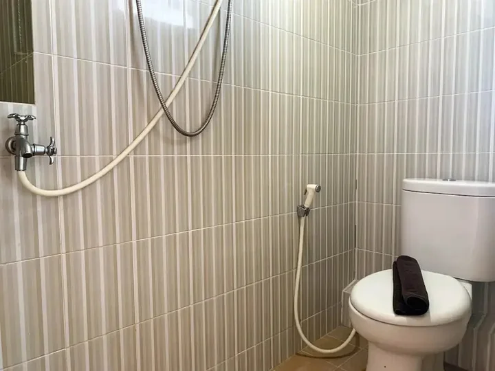 Депок: Homey And Comfortable 1Br At Cinere Resort Apartment