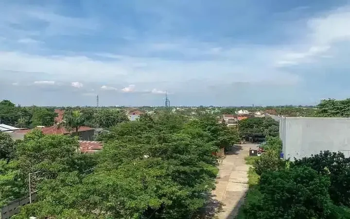 Депок: Homey And Comfortable 1Br At Cinere Resort Apartment