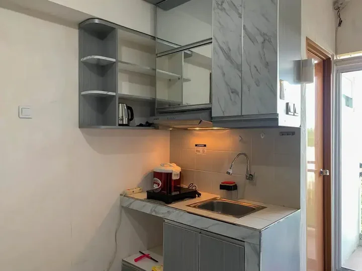 Депок: Homey And Comfortable 1Br At Cinere Resort Apartment
