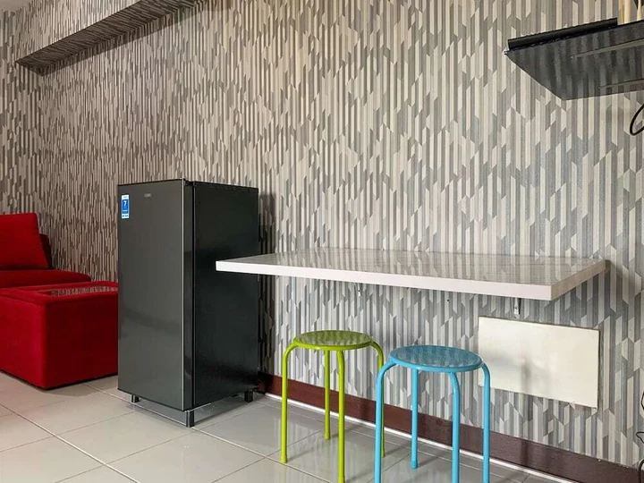 Депок: Homey And Comfortable 1Br At Cinere Resort Apartment