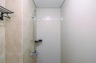Депок: Fancy And Nice Studio At Transpark Cibubur Apartment
