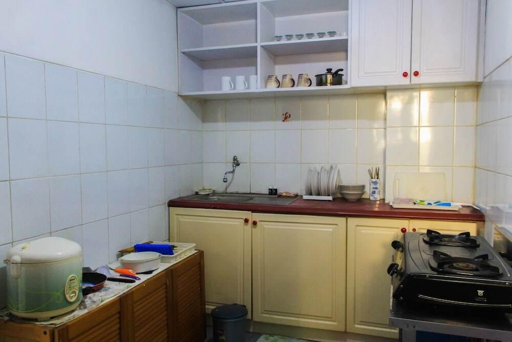 Тангеранг: Spacious 3Br Apartment At Kondominium Golf Karawaci