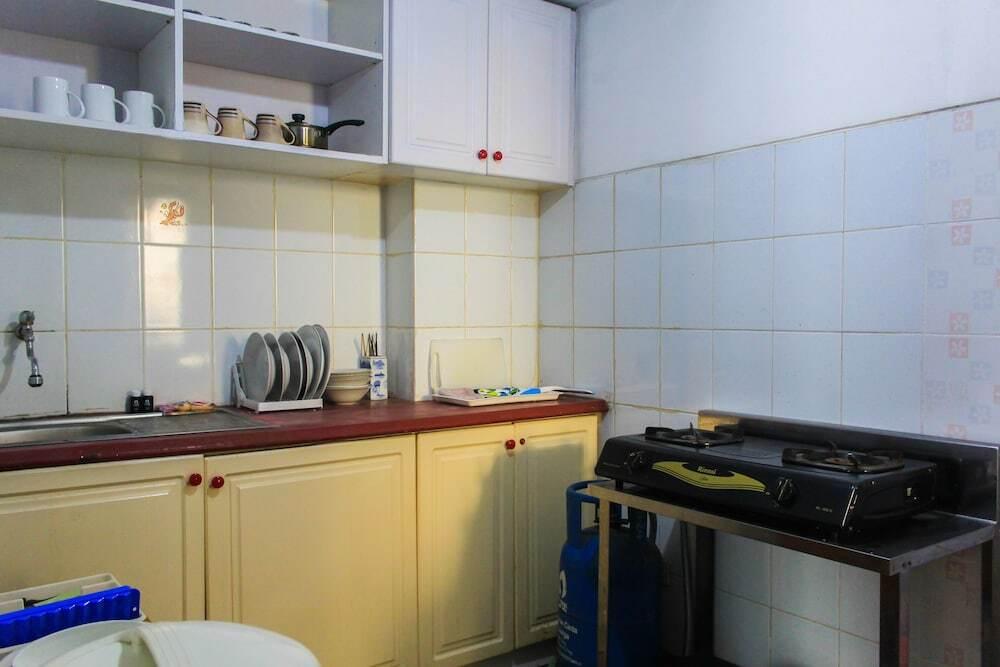Тангеранг: Spacious 3Br Apartment At Kondominium Golf Karawaci