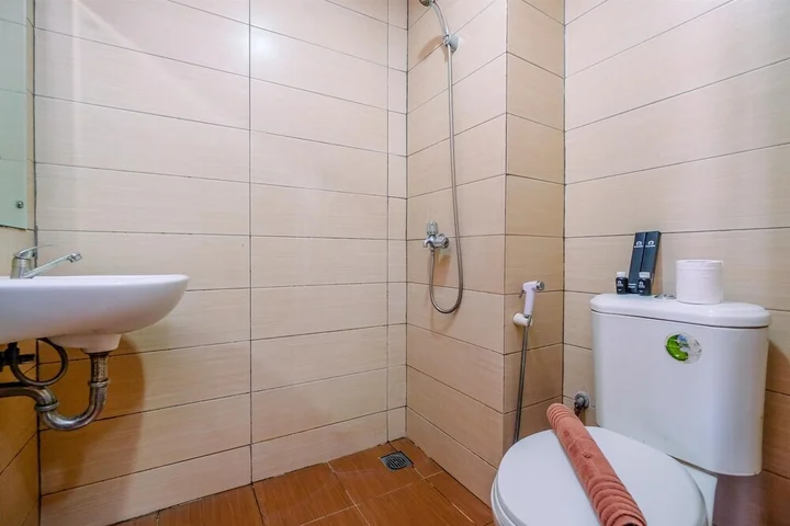 Депок: Tranquil Studio Apartment At Margonda Residence 5