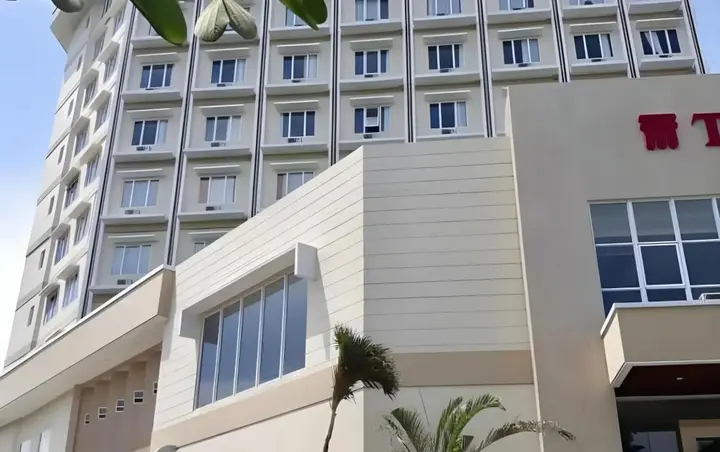Сукохарджо: Hotel Tosan Solo Baru