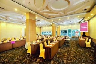 Сукохарджо: Hotel Tosan Solo Baru