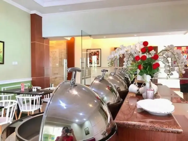 Сукохарджо: Hotel Tosan Solo Baru
