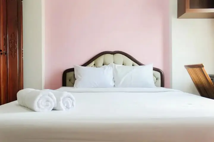 Депок: Homey and Cozy Living Studio at Margonda Residence 2 Apartment
