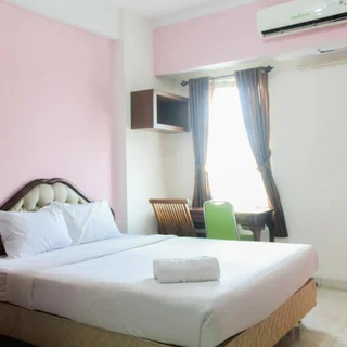 Депок: Homey and Cozy Living Studio at Margonda Residence 2 Apartment