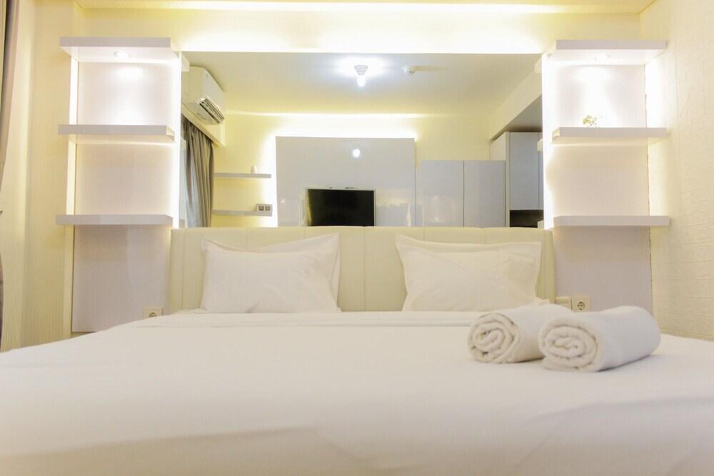Classic and Nice Studio Room Annora Living Apartment — фото 2