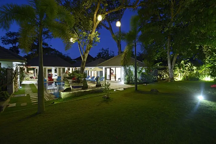 Керобокан: Villa Herros