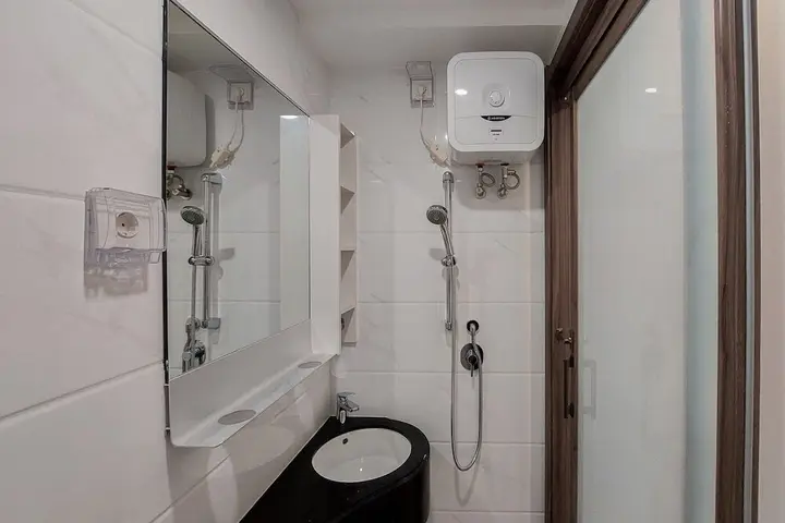 Legok: Nice and Comfy Studio Sky House BSD Apartment