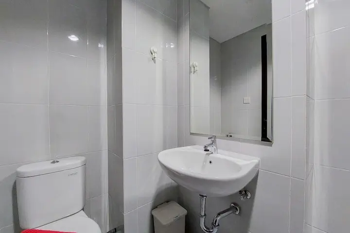 Legok: Comfy 1BR Apartment at Casa De Parco