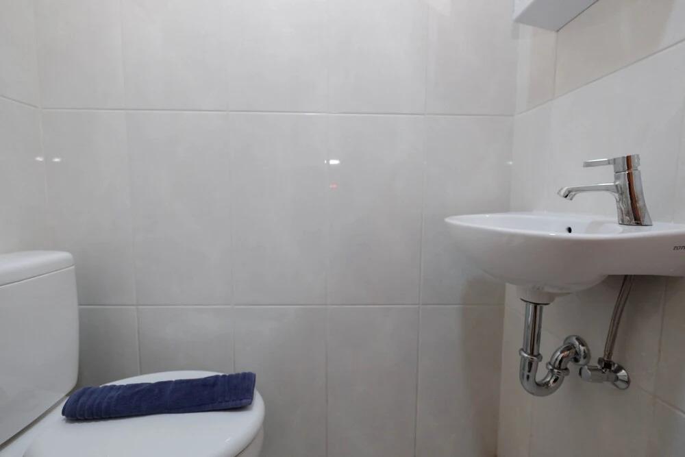 Депок: Nice And Comfy Studio At Evenciio Margonda Apartment