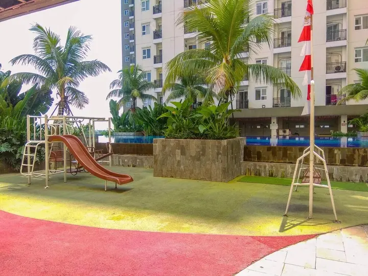 Депок: Comfortable And Tidy 2Br At Cinere Resort Apartment