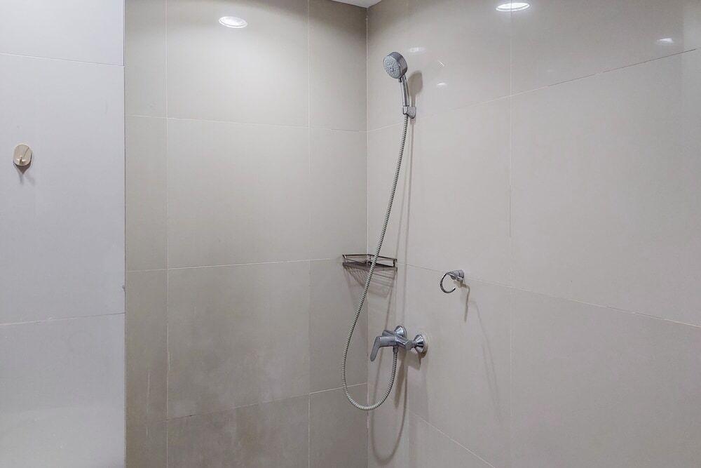Legok: Nice And Cozy Studio Apartment At Atria Gading Serpong Residence