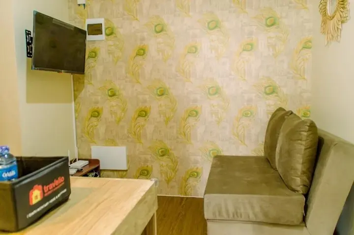 Депок: Homey And Simply 2Br At Cinere Resort Apartment
