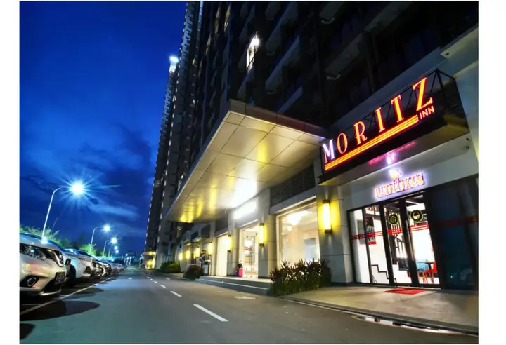 Legok: Moritz Inn Bsd