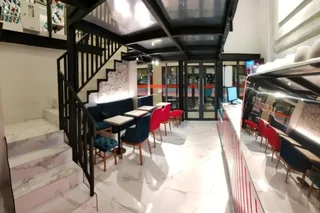 Legok: Moritz Inn Bsd