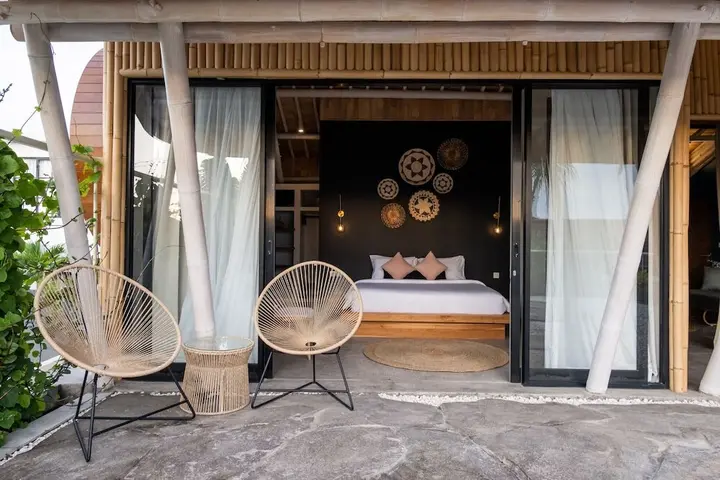 Керобокан: Stunning Architecture 5BR Bamboo With Tropical Pool Villa in Umalas