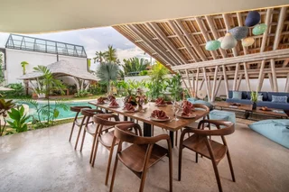 Керобокан: Stunning Architecture 5BR Bamboo With Tropical Pool Villa in Umalas