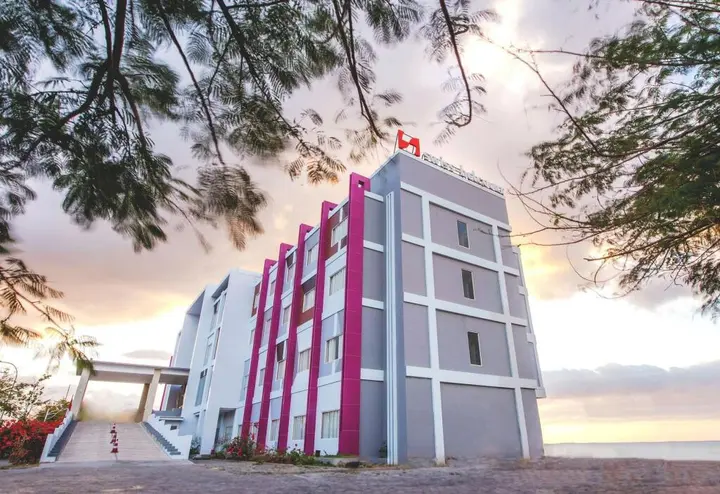 Купанг: Swiss-Belcourt Kupang