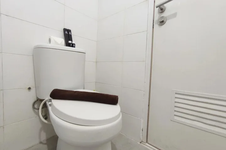 Семаранг: Comfort Studio At Candiland Apartment