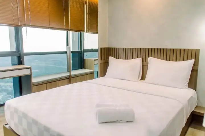 Elegant And Nice 1Br At The Smith Alam Sutera Apartment — фото 1