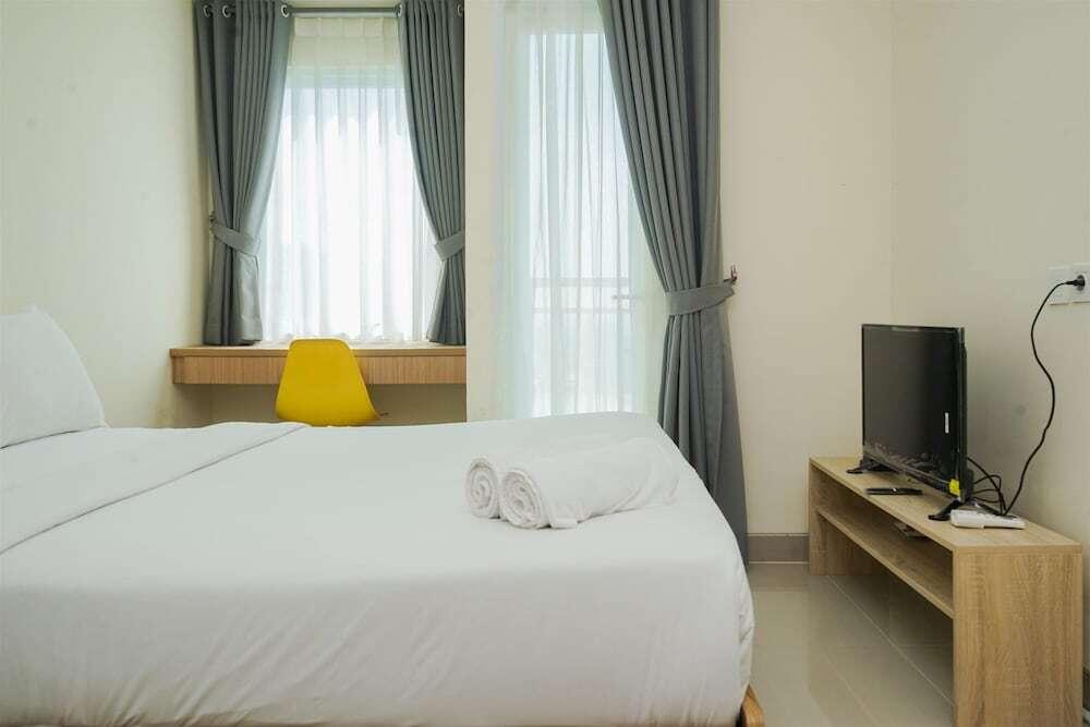 Legok: Studio Apartment With Cozy Design At B Residence