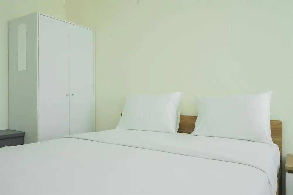 Legok: Studio Apartment With Cozy Design At B Residence