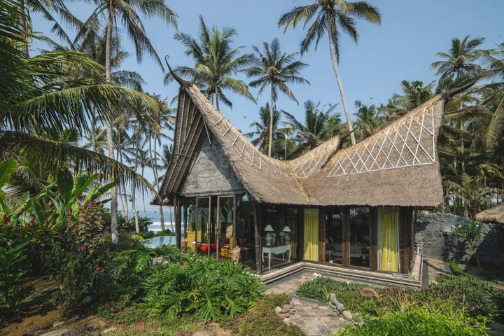 Табанан: Вилла Absolute Beachfront Villa Laut
