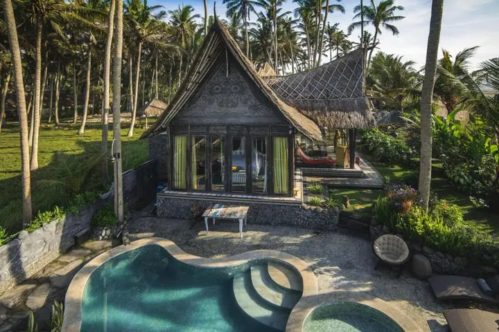 Табанан: Вилла Absolute Beachfront Villa Laut